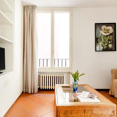 Lo Scrigno Delle 2 Torri! Nel Cuore Del Centro, Vicino A Via Rizzoli 公寓