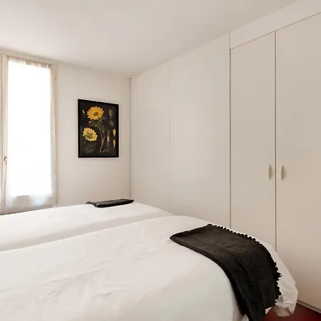 Apartment Lo Scrigno Delle 2 Torri! Nel Cuore Del Centro, Vicino A Via Rizzoli