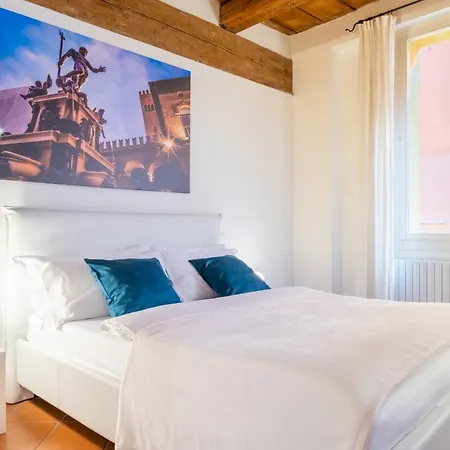 Apartment Lo Scrigno Delle 2 Torri! Nel Cuore Del Centro, Vicino A Via Rizzoli *