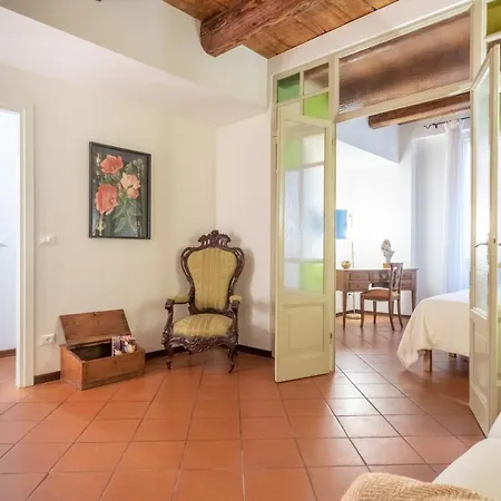 Lo Scrigno Delle 2 Torri! Nel Cuore Del Centro, Vicino A Via Rizzoli Apartment
